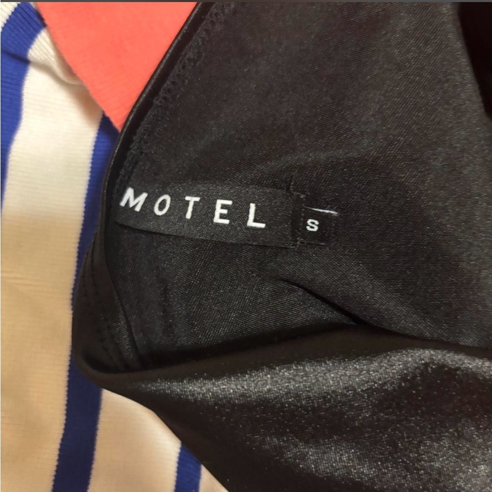 Motel Rocks Lesty Dress - Picture 5 of 5